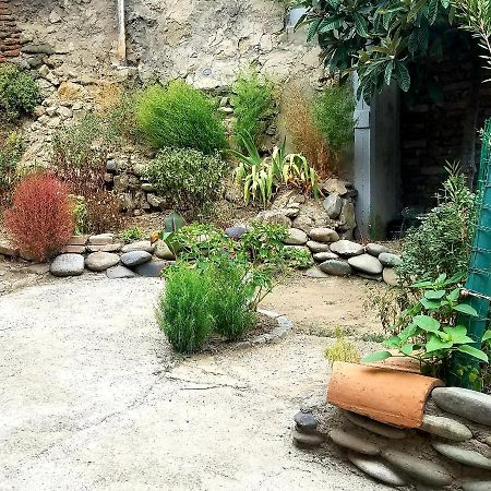 Nata Host Old Tbilisi Apartment ภายนอก รูปภาพ